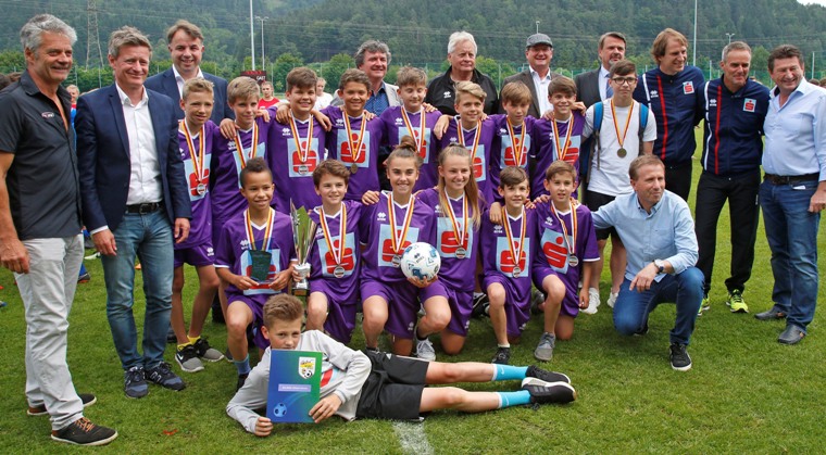 3.Platz 2018 BG Villach-Perau mit den Ehrengästen!